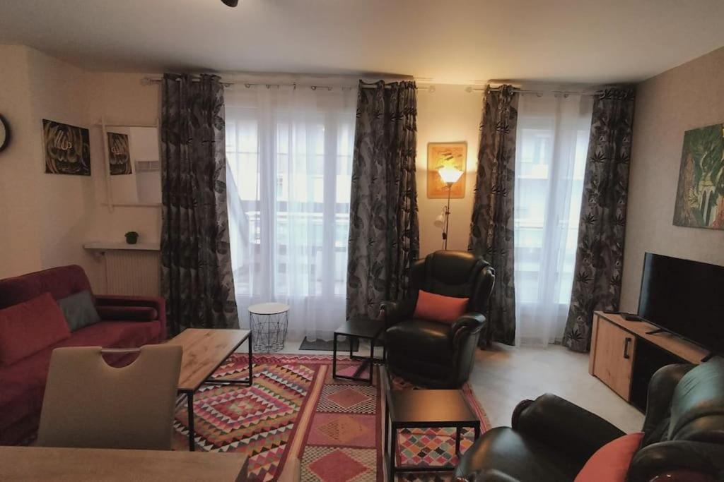 Spacious Flat Close To The Railway Station Troyes Eksteriør bilde