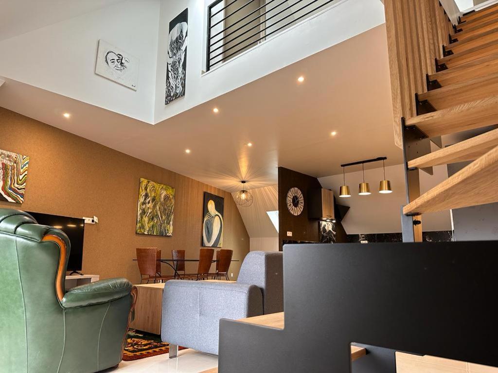 Spacious Flat Close To The Railway Station Troyes Rom bilde